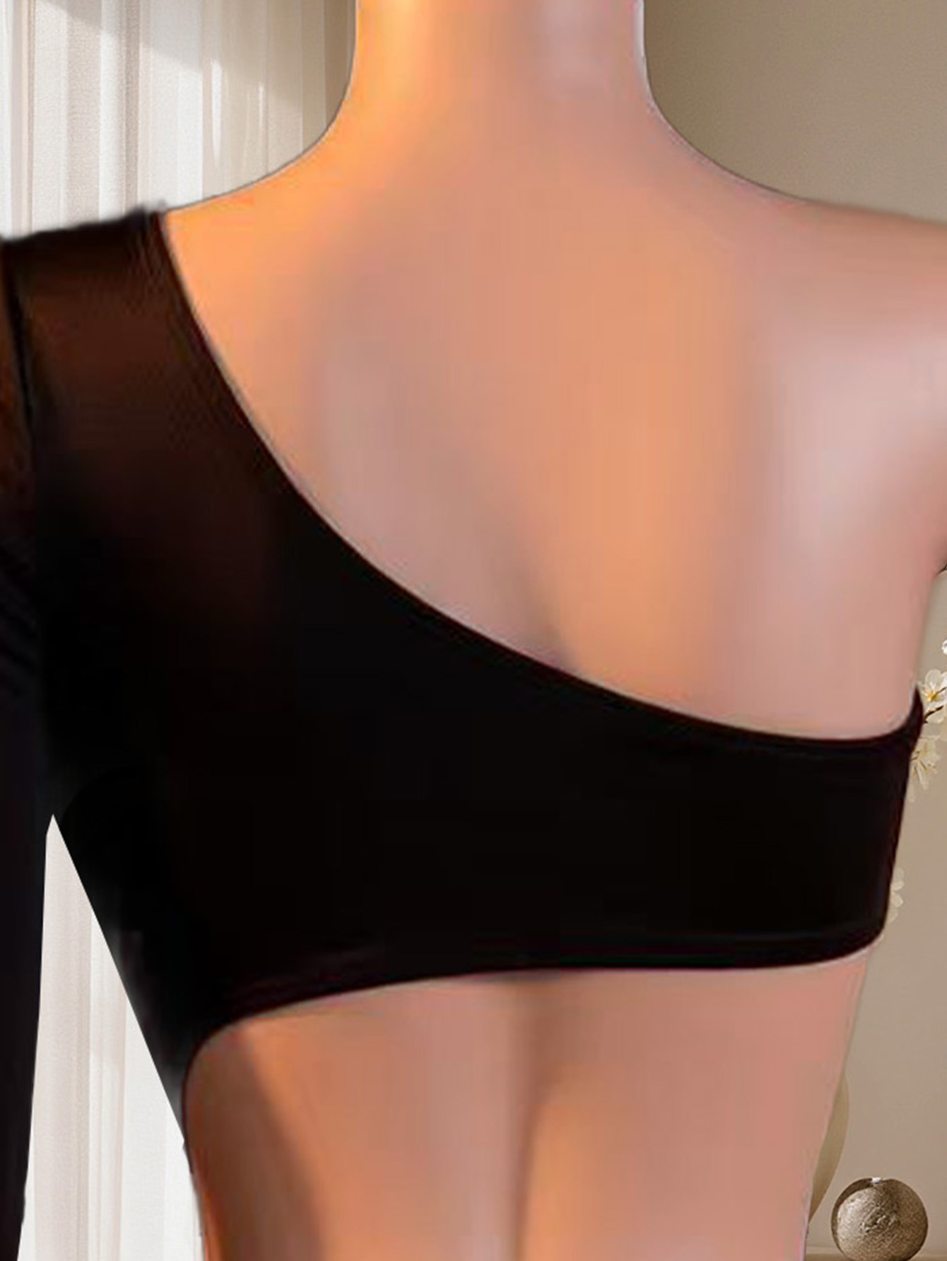 女性用ワンショルダーロングスリーブボディスーツ、背中が開いた - Underwear のレビューと価格