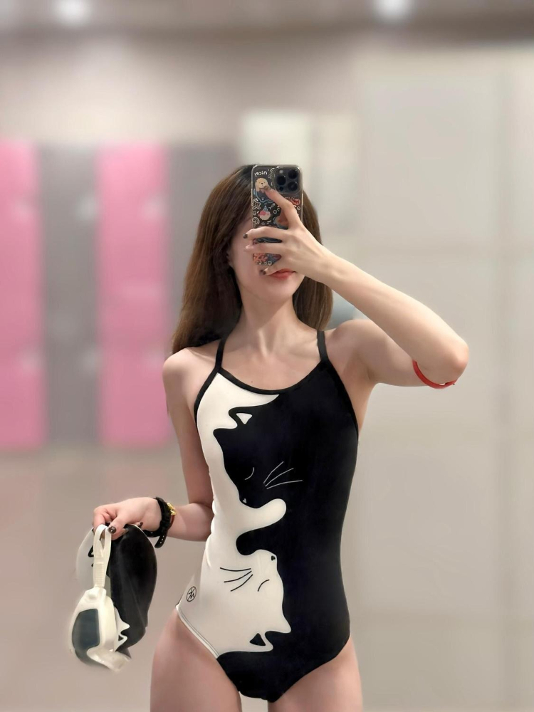 ブラックホワイト子猫プリント女性用ワンピース水着レーサーバッ - Suits のレビューと価格